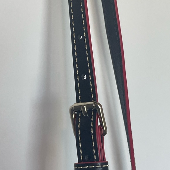 Dooney & Bourke/ Disney “I Am Ear Hat” handbag - Picture 5 of 11